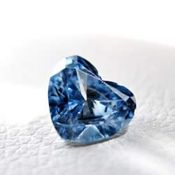 Diamante a forma di cuore